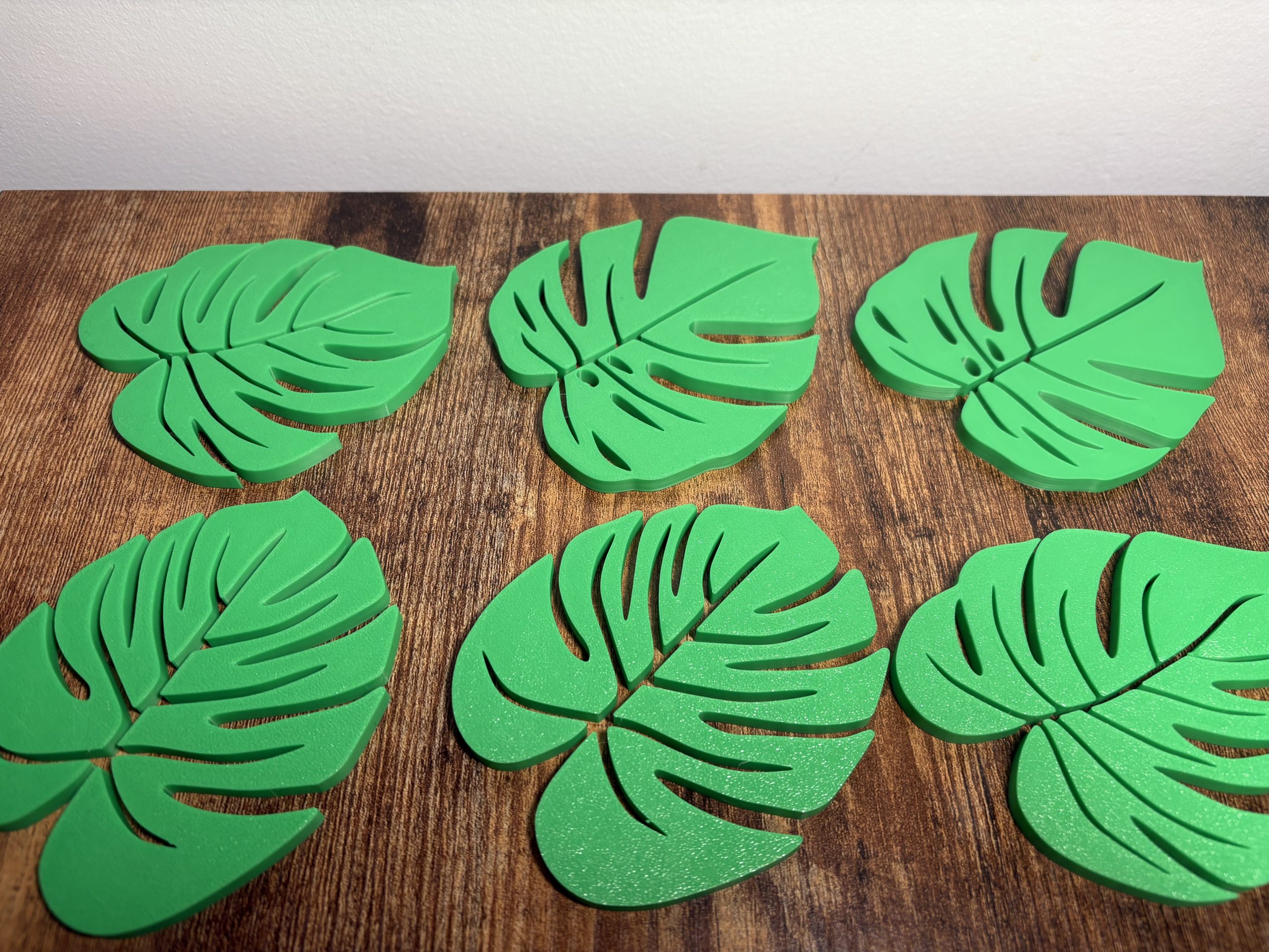 Set of 6 Monstera Leaf Coasters – Tropical Elegance for Your Home