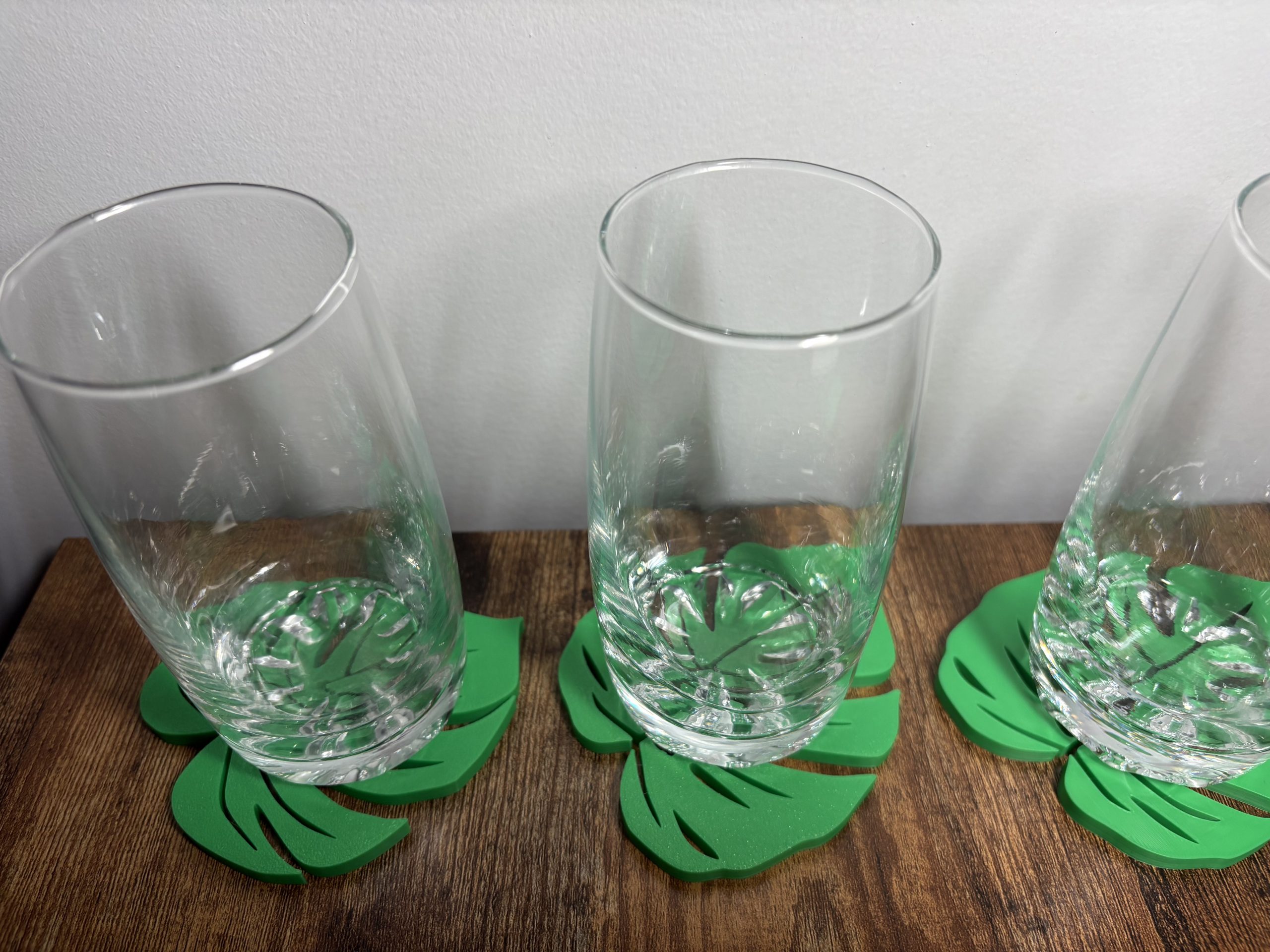 Set of 6 Monstera Leaf Coasters – Tropical Elegance for Your Home - Image 6