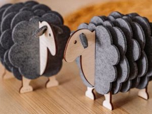 Set de Sous-Verres en Bois Forme Mouton – Découpe Laser Unique | Cadeau Déco Rustique pour Maison ou Bureau - Image 10